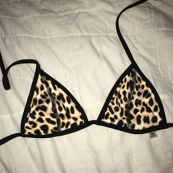 Two PINK triangle swim tops! Never worn - Picture 2 of 7